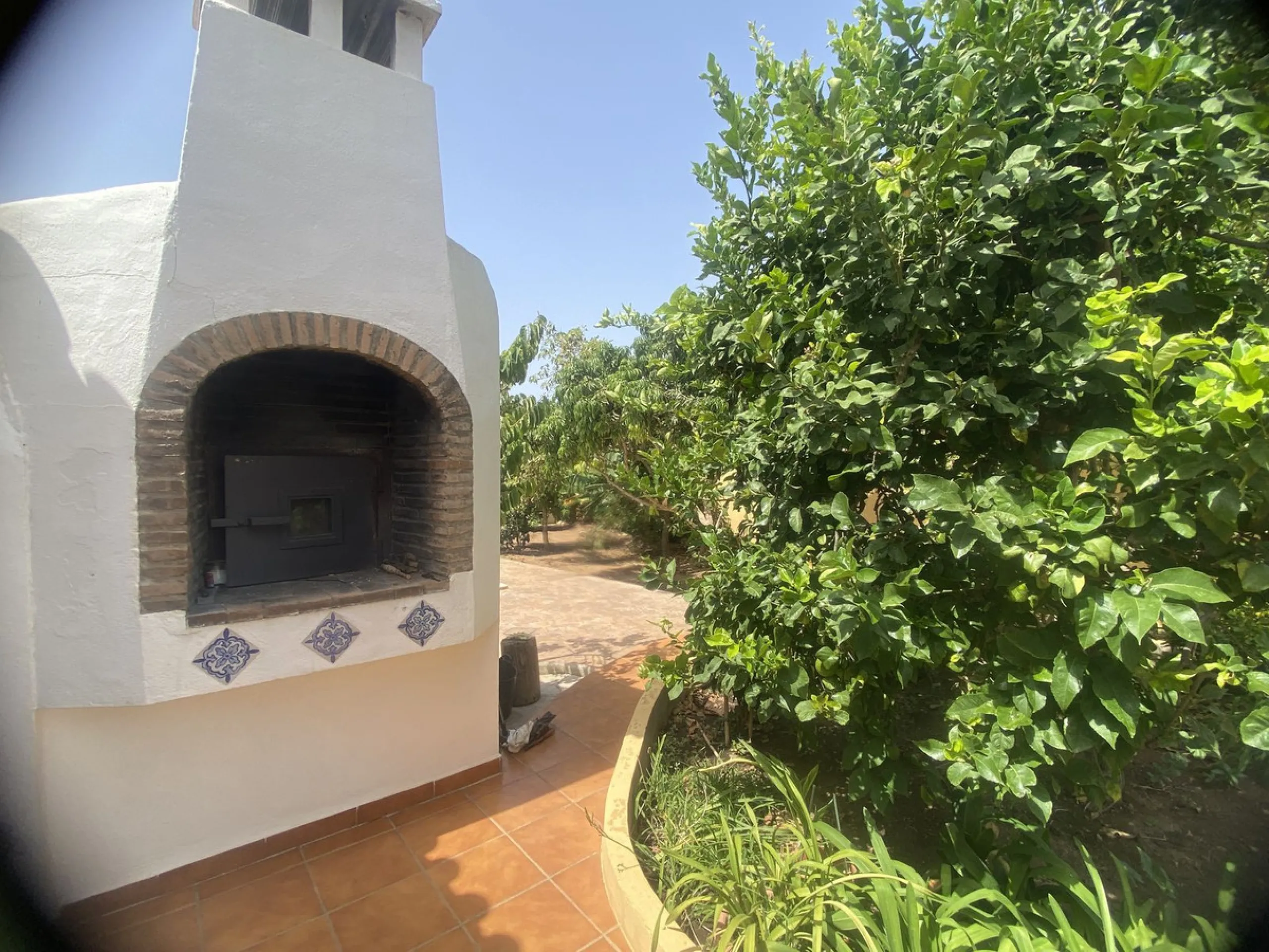 Mediterranean living on one level: comfort, tranquility, and proximity to the sea