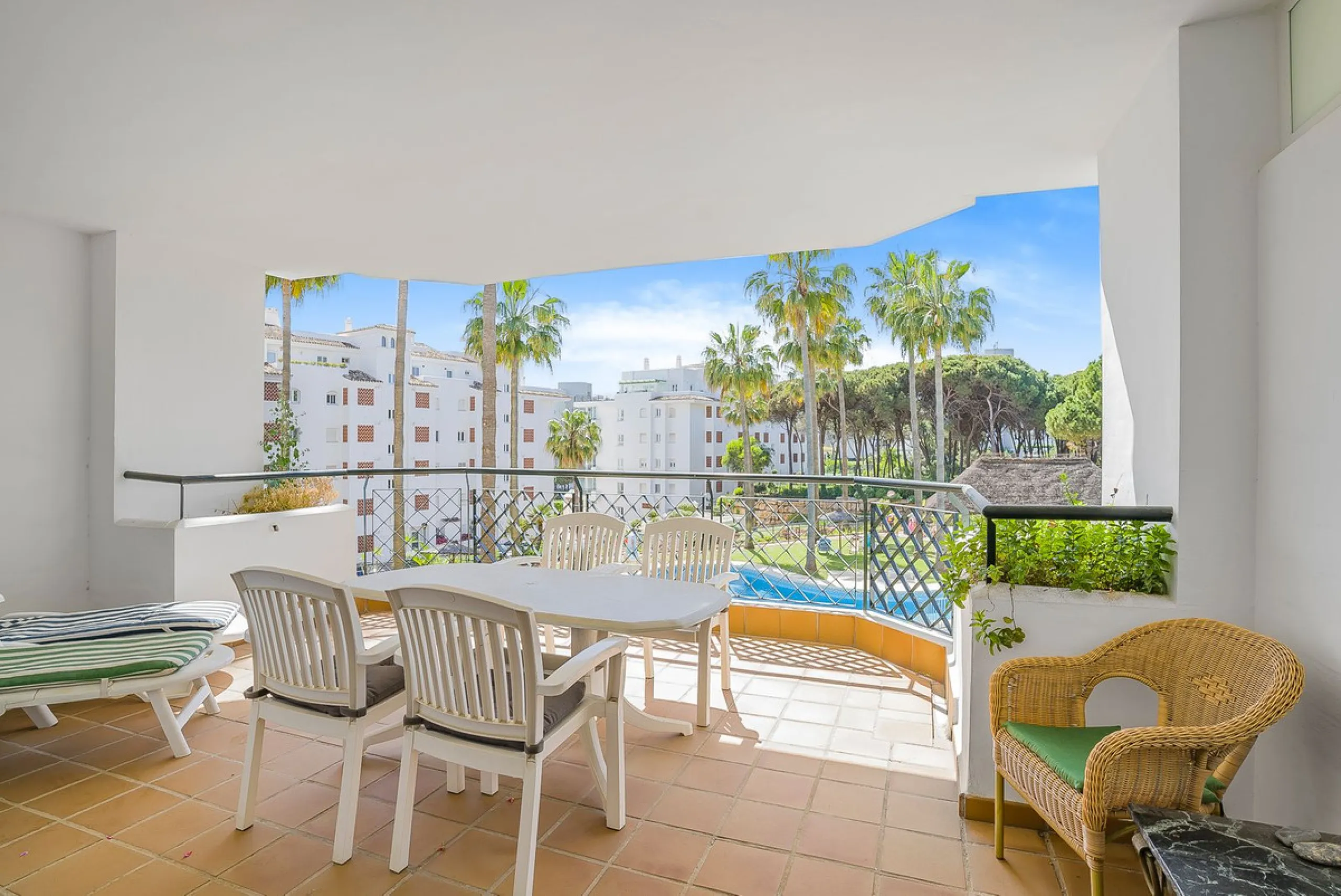 LOCATION! Discover the perfect coastal retreat with this beachfront first-floor apartment located in the prestigious community of Calahonda. This charming flat features two spacious bedrooms and two bathrooms, providing ample space for relaxation and comf