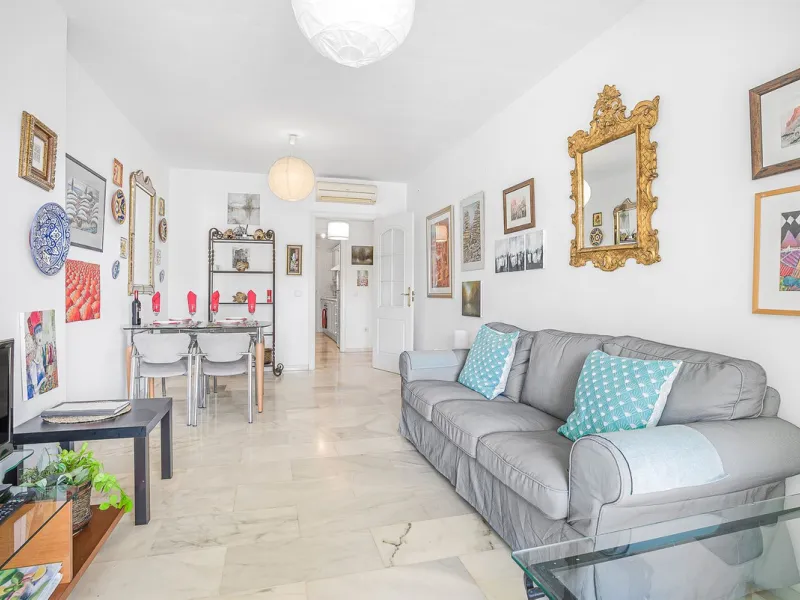 LOCATION! Discover the perfect coastal retreat with this beachfront first-floor apartment located in the prestigious community of Calahonda. This charming flat features two spacious bedrooms and two bathrooms, providing ample space for relaxation and comf