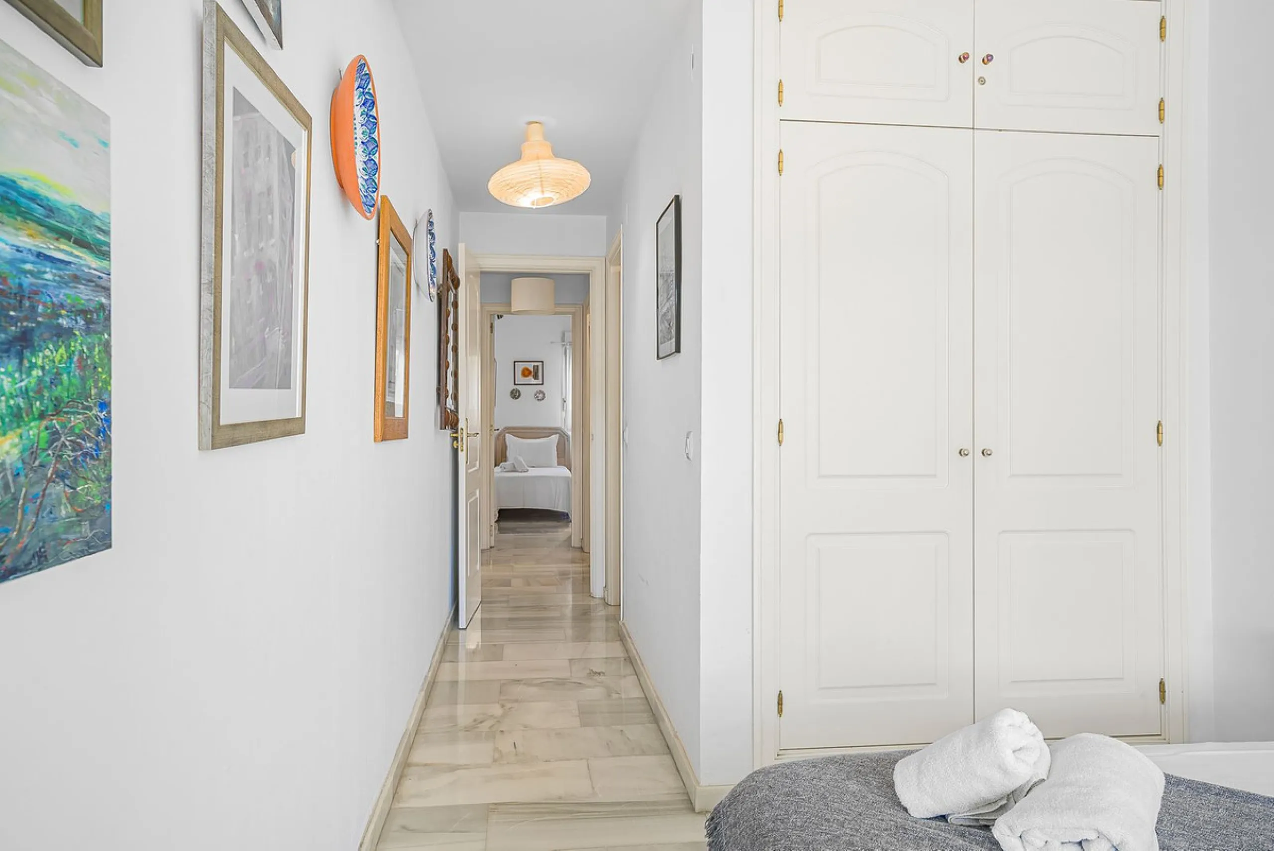 LOCATION! Discover the perfect coastal retreat with this beachfront first-floor apartment located in the prestigious community of Calahonda. This charming flat features two spacious bedrooms and two bathrooms, providing ample space for relaxation and comf