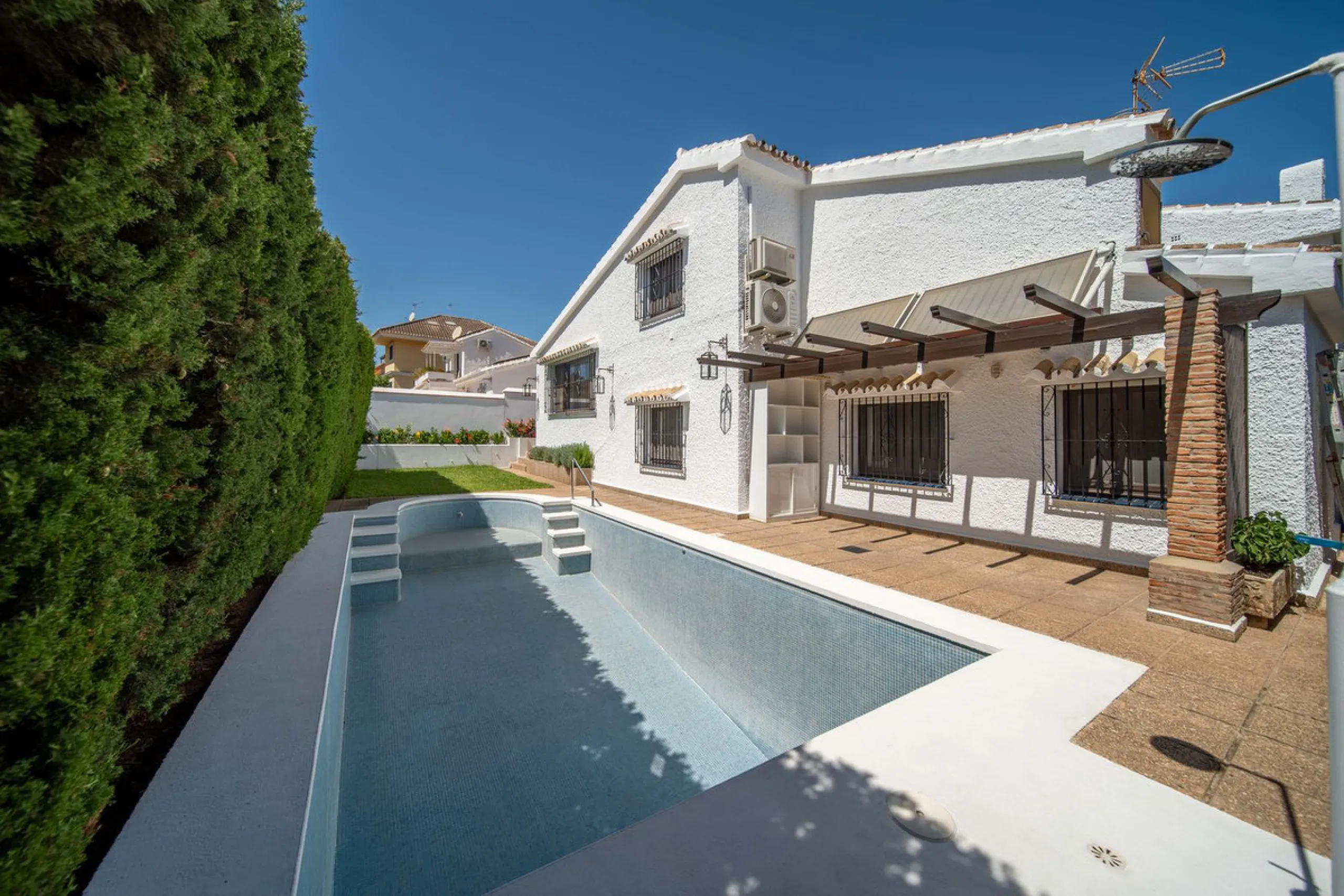 Unique villa in the center of Fuengirola with a private pool and not part of any community.