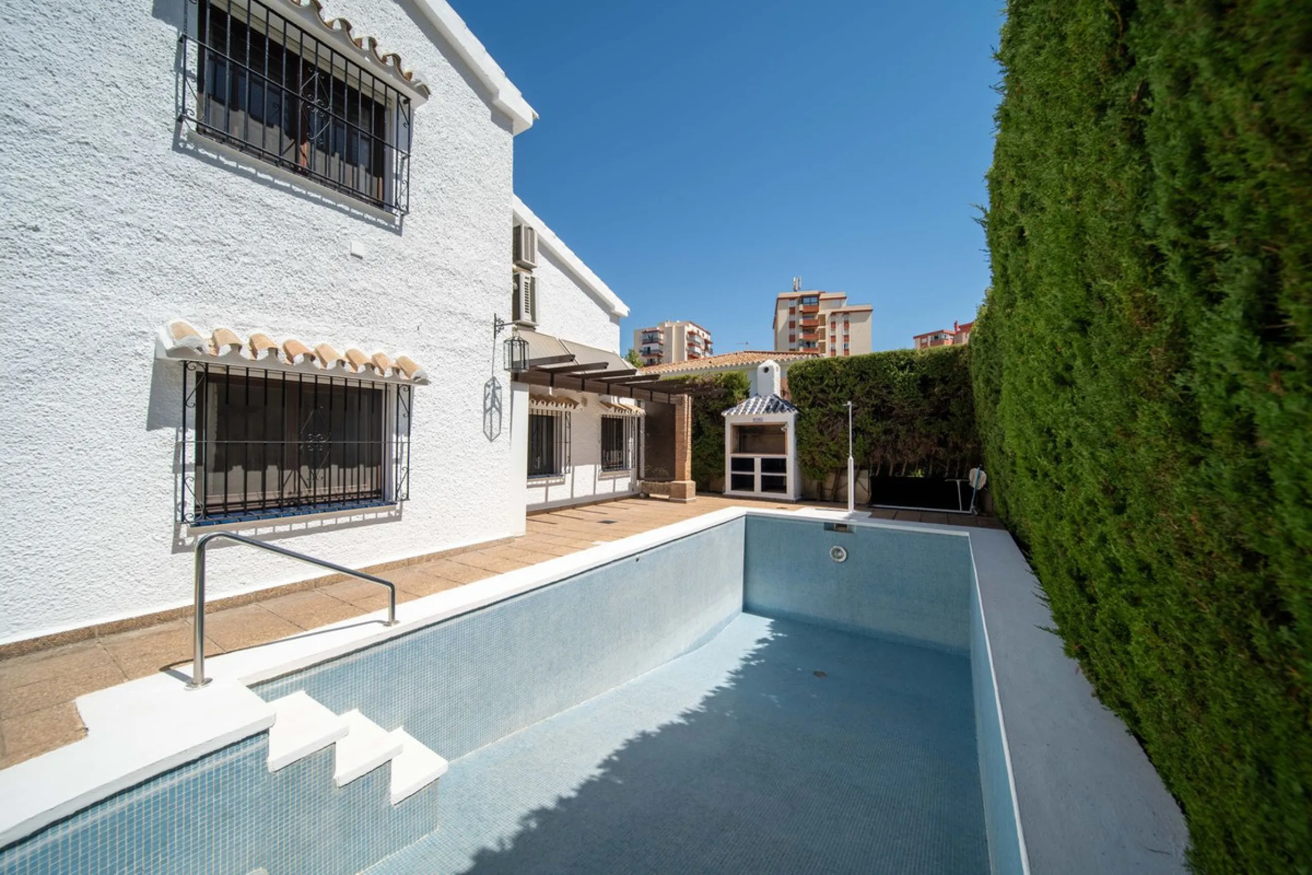 Unique villa in the center of Fuengirola with a private pool and not part of any community.