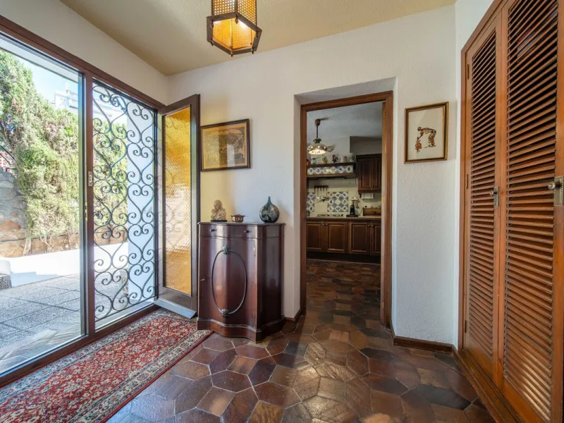 Unique villa in the center of Fuengirola with a private pool and not part of any community.