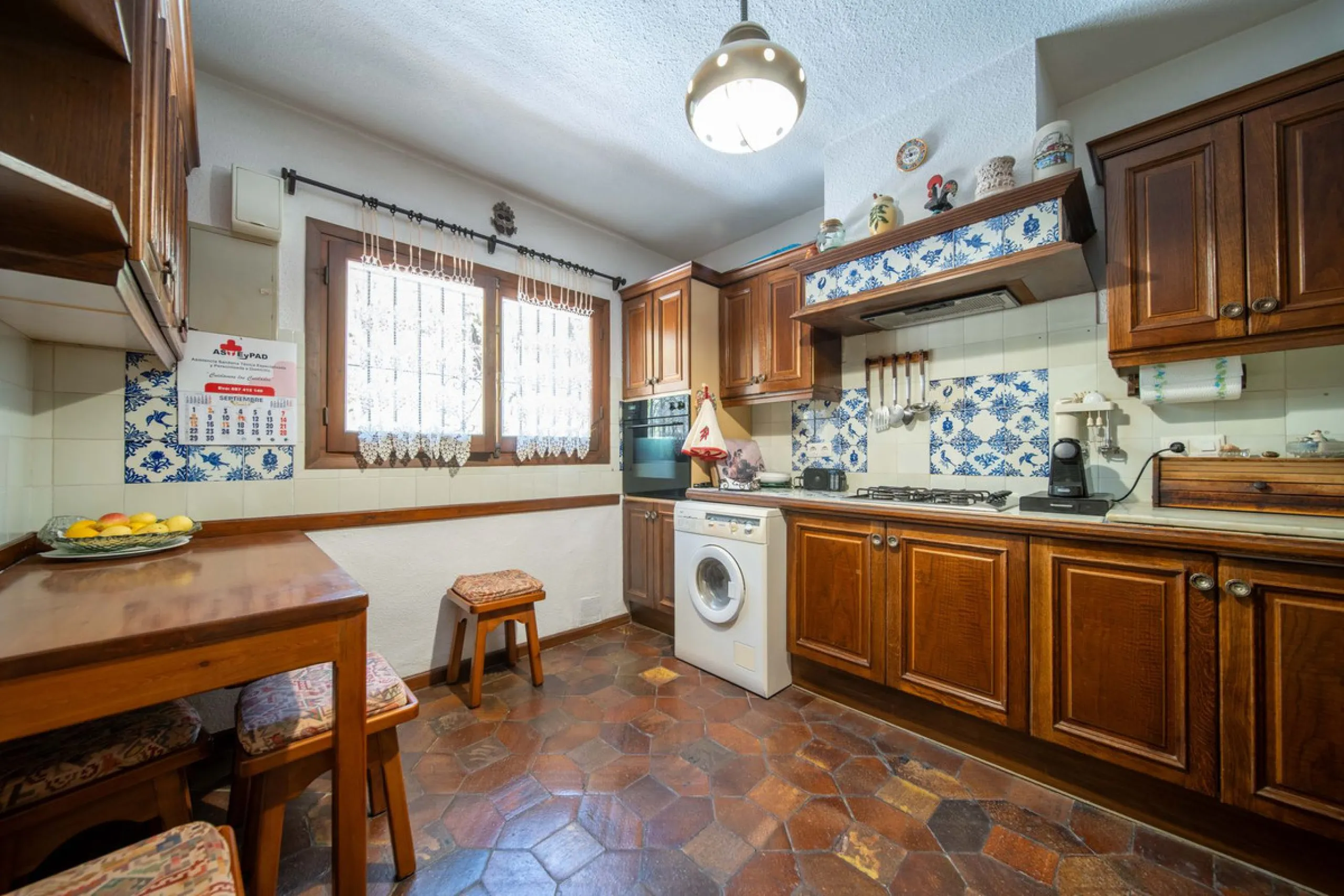 Unique villa in the center of Fuengirola with a private pool and not part of any community.