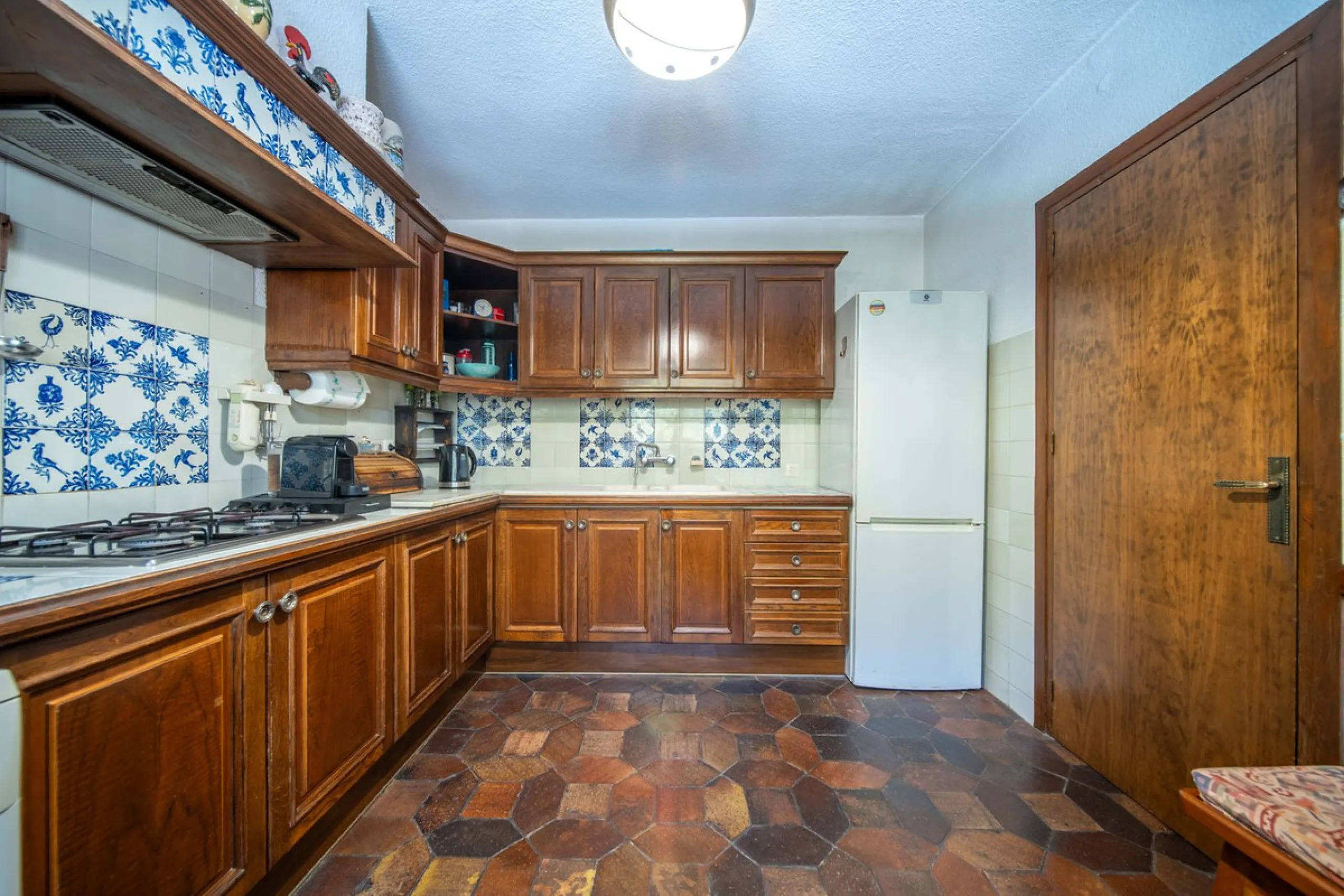 Unique villa in the center of Fuengirola with a private pool and not part of any community.