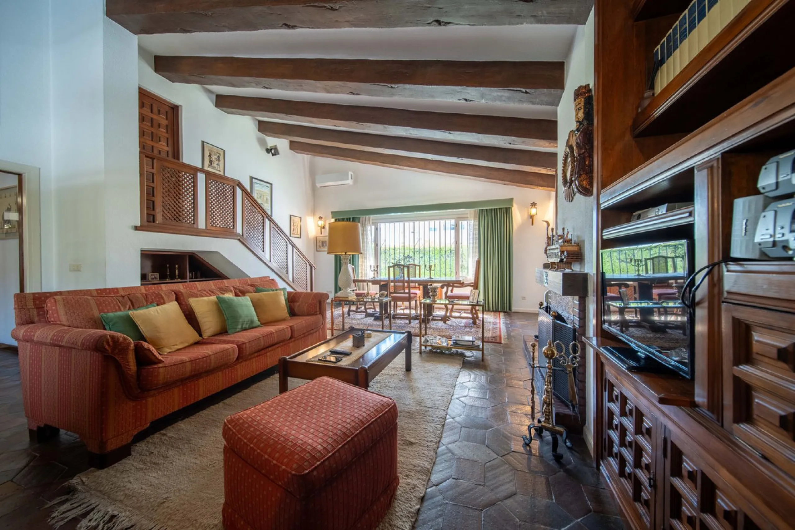 Unique villa in the center of Fuengirola with a private pool and not part of any community.