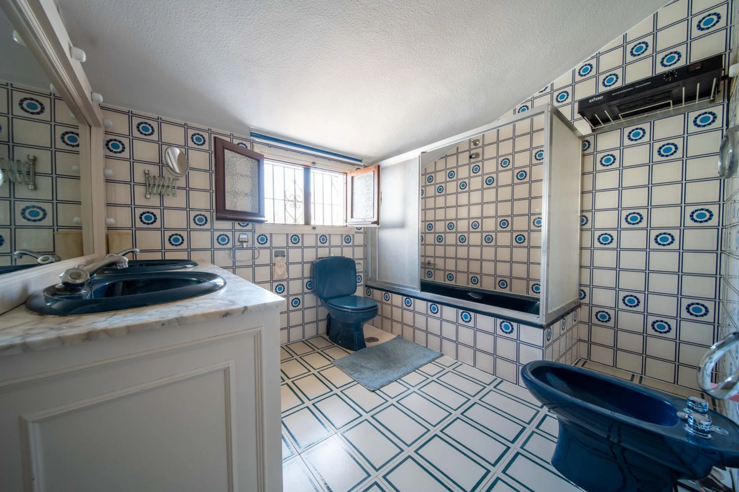 Unique villa in the center of Fuengirola with a private pool and not part of any community.