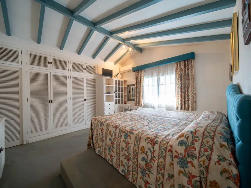 Unique villa in the center of Fuengirola with a private pool and not part of any community.