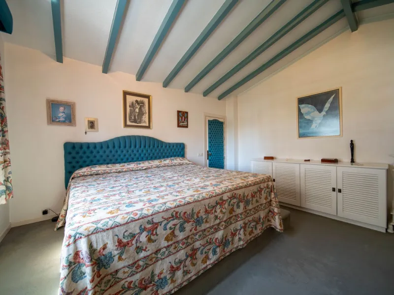 Unique villa in the center of Fuengirola with a private pool and not part of any community.