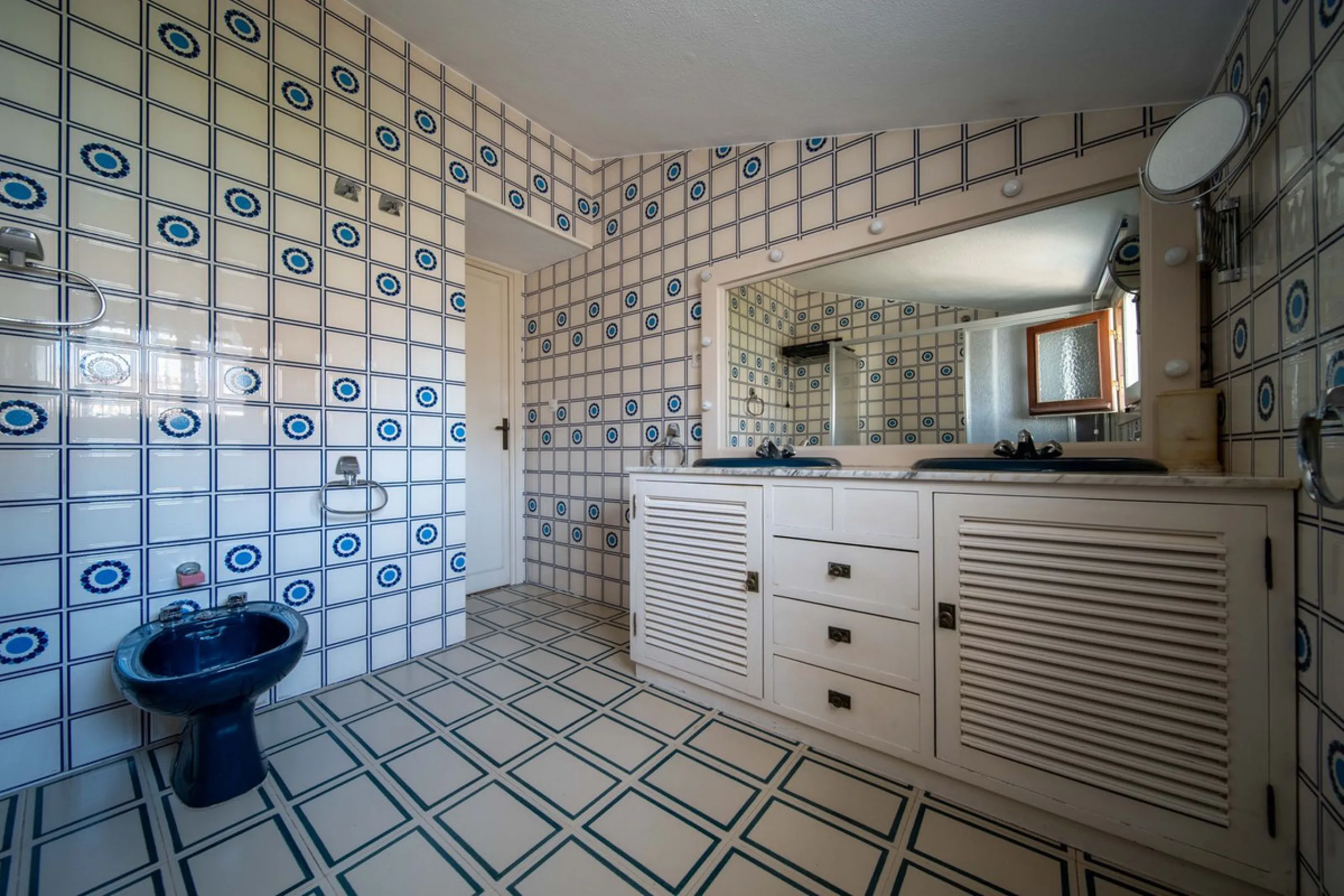 Unique villa in the center of Fuengirola with a private pool and not part of any community.