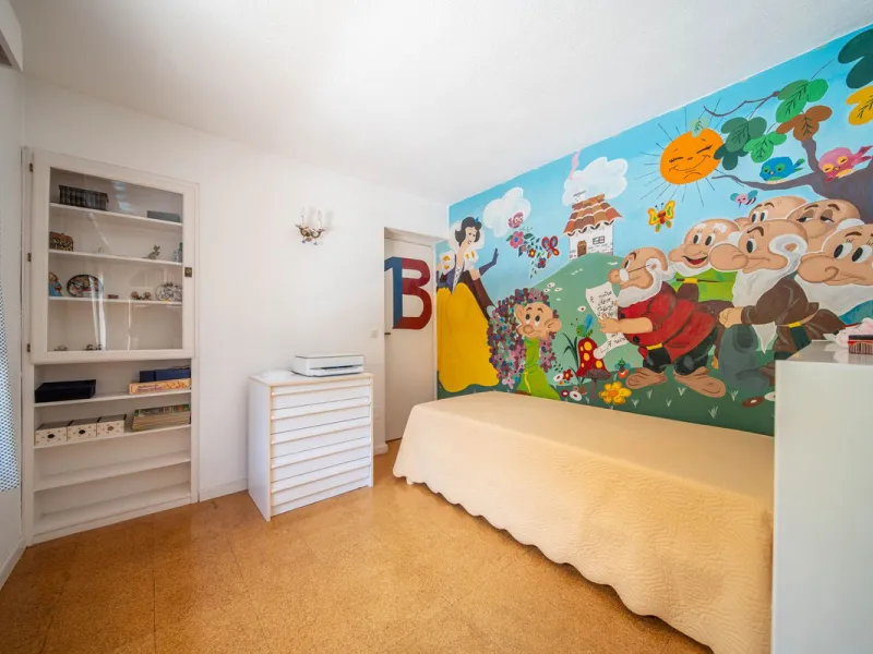 Unique villa in the center of Fuengirola with a private pool and not part of any community.