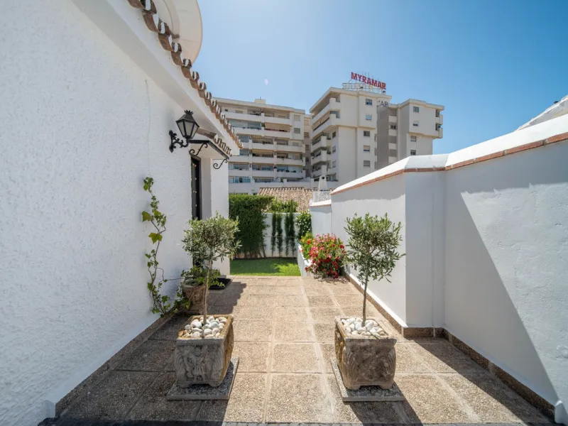 Unique villa in the center of Fuengirola with a private pool and not part of any community.