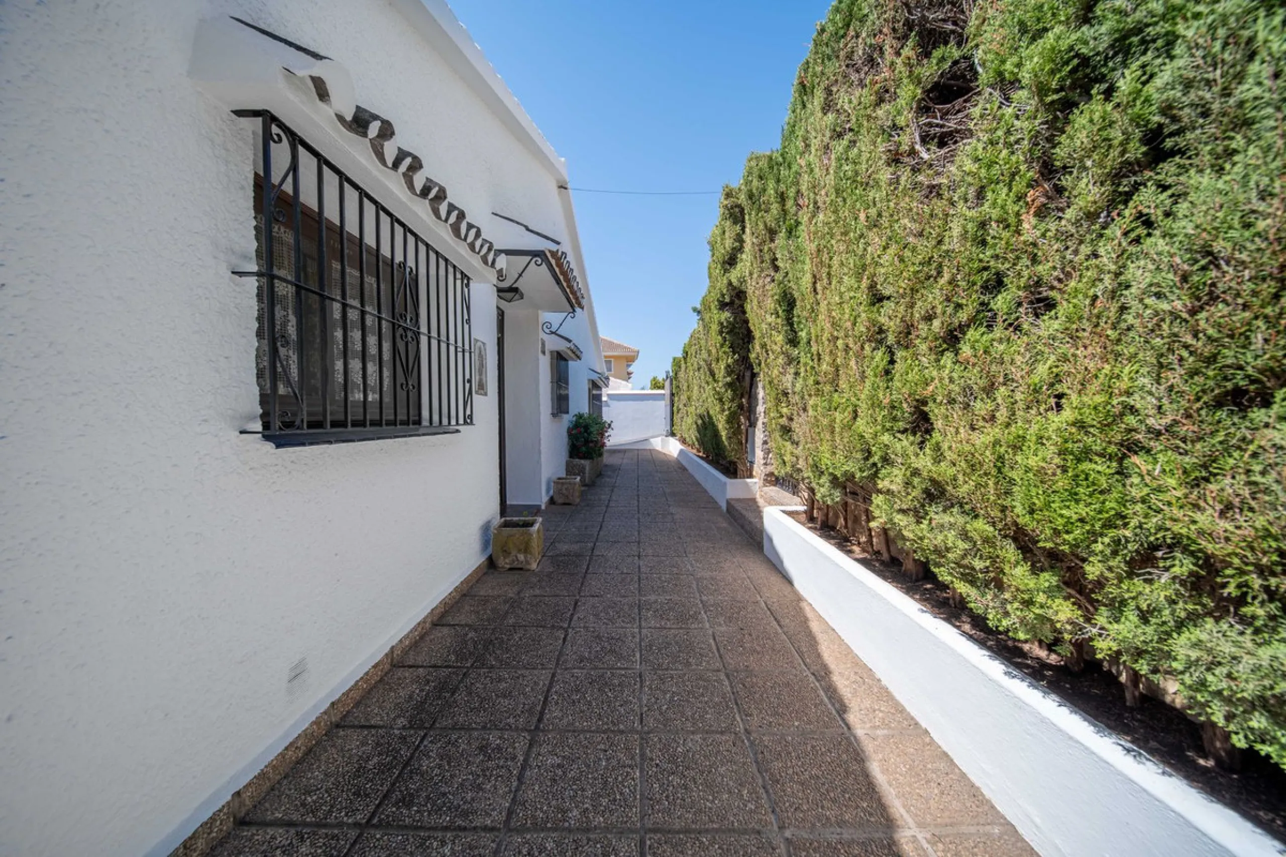Unique villa in the center of Fuengirola with a private pool and not part of any community.