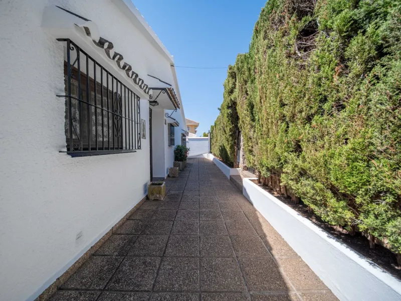 Unique villa in the center of Fuengirola with a private pool and not part of any community.