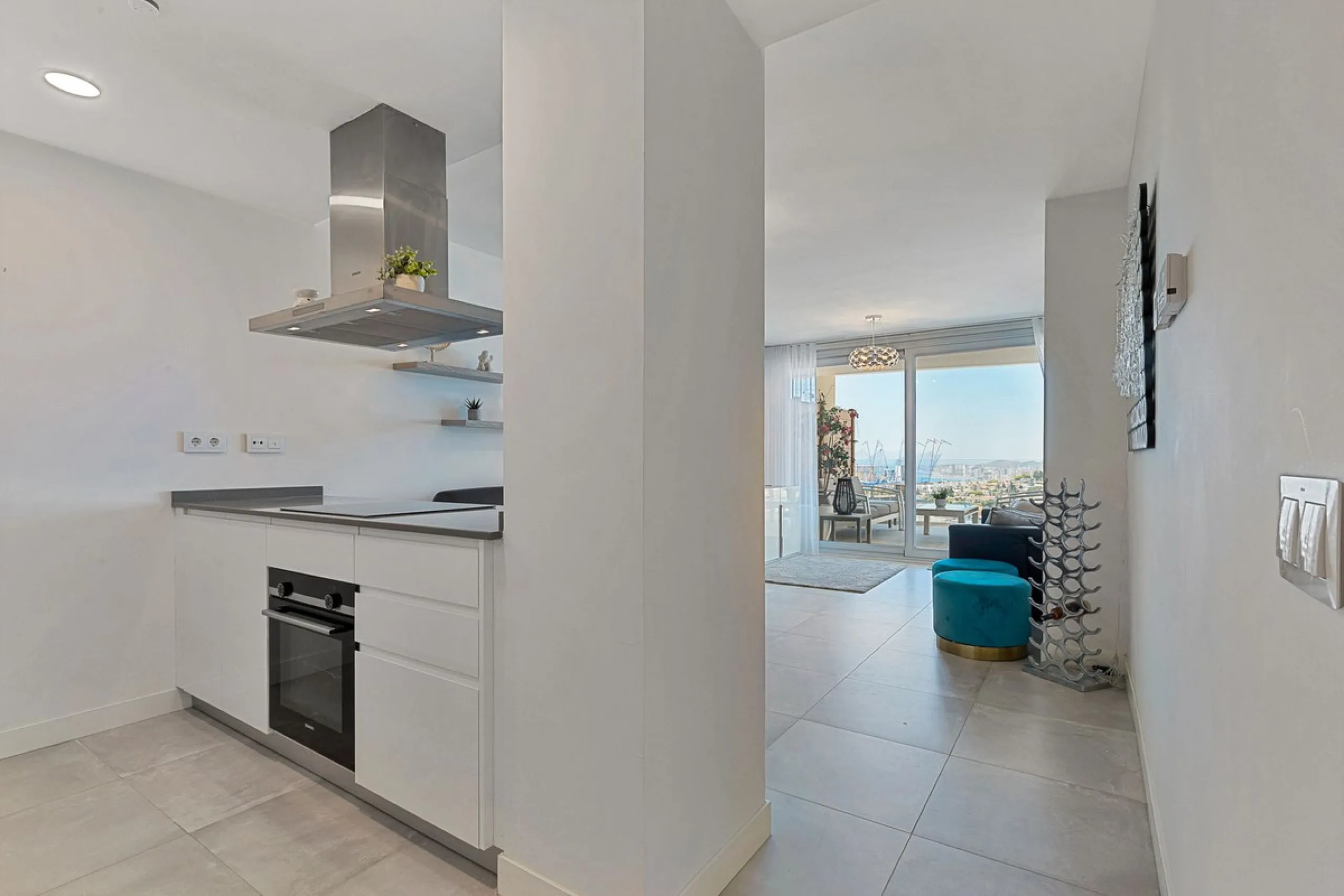 Mediterranean Dream Living – 2-Bedroom Ocean View Apartment in Fuengirola