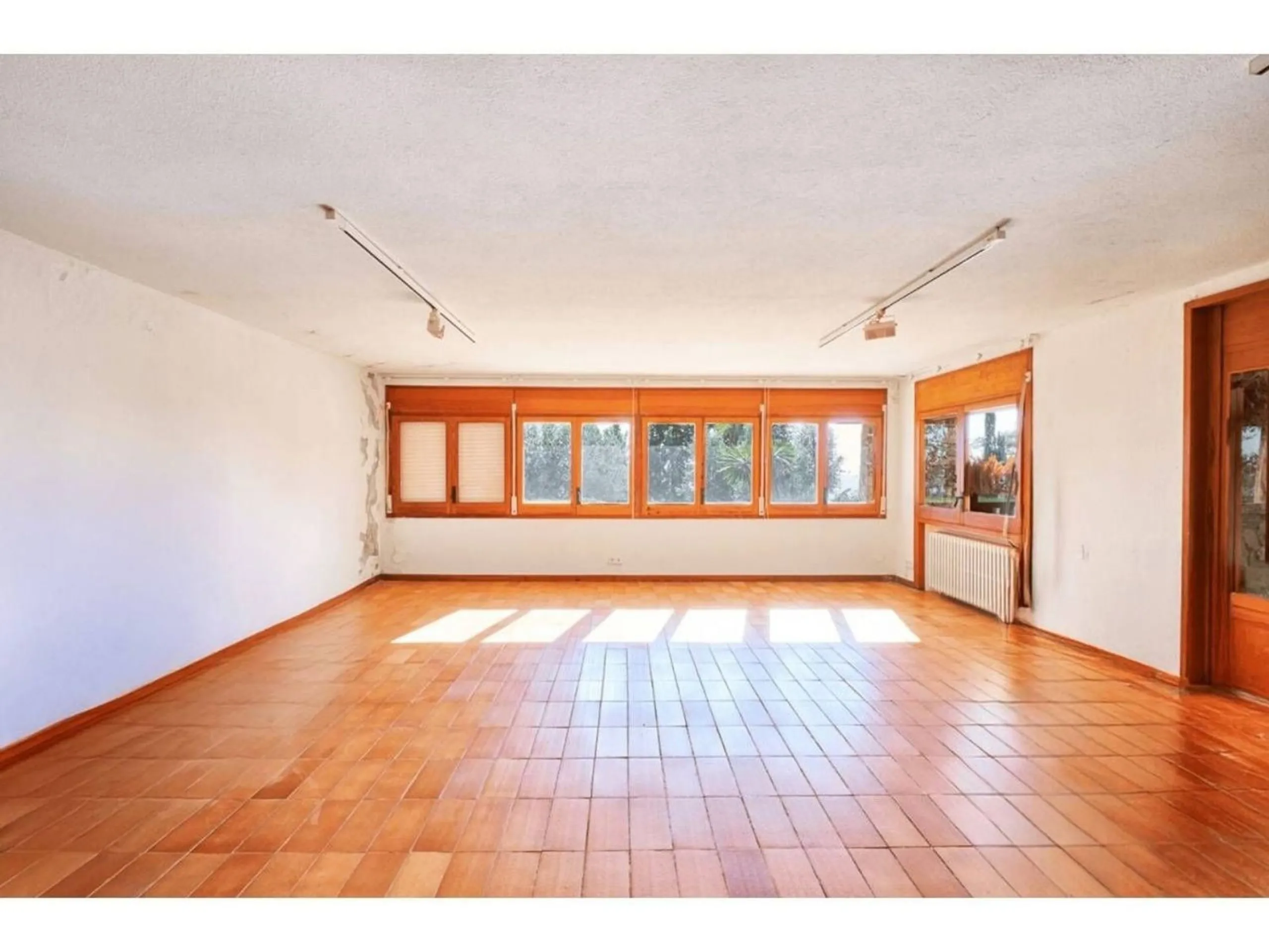 Exclusive luxury estate with sea views in Premia de Dalt