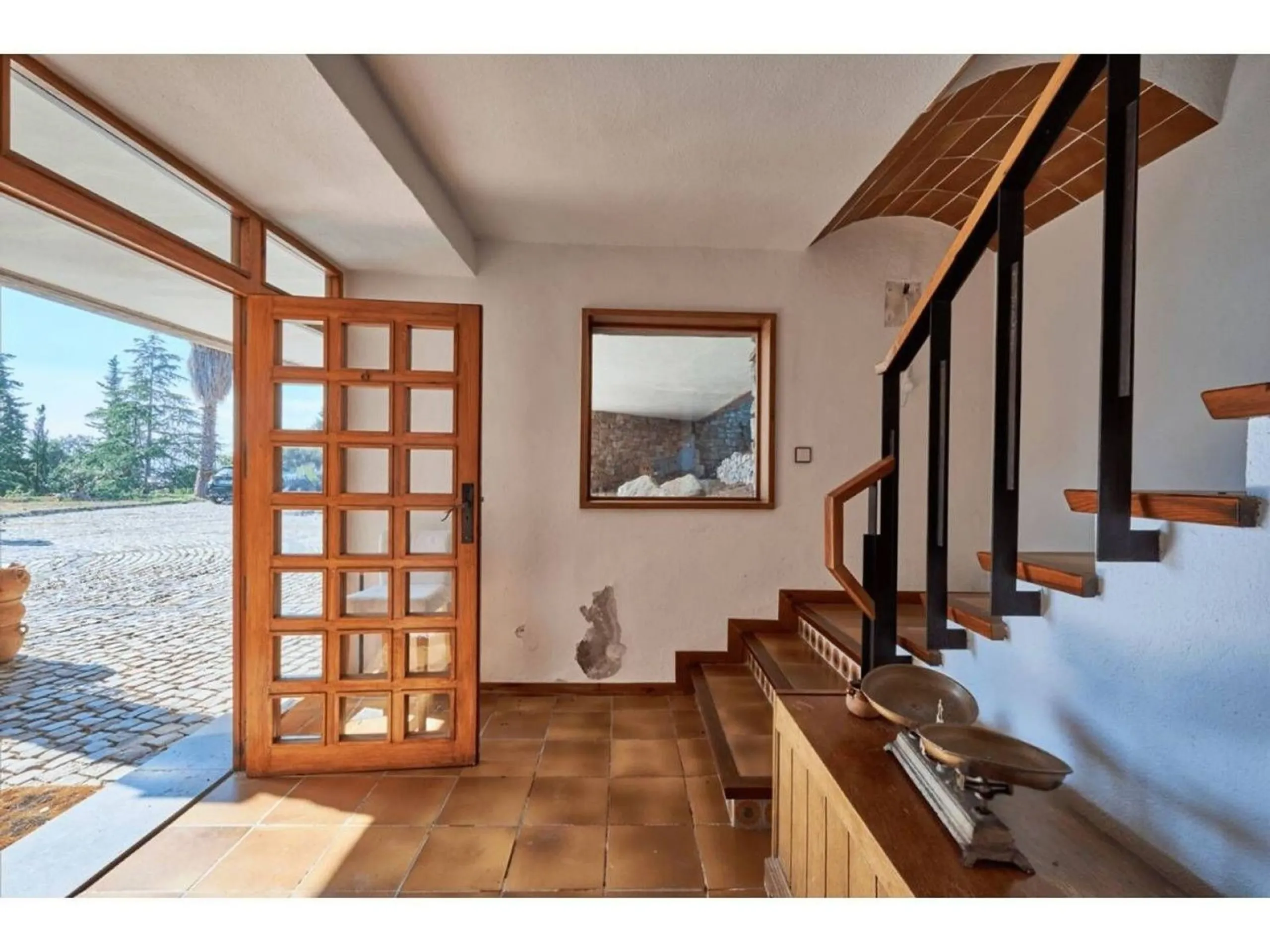 Exclusive luxury estate with sea views in Premia de Dalt
