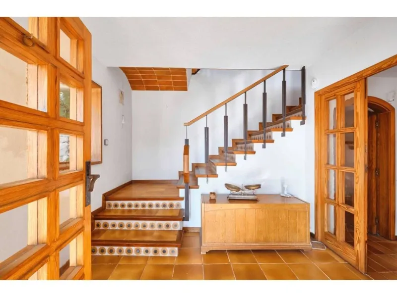 Exclusive luxury estate with sea views in Premia de Dalt