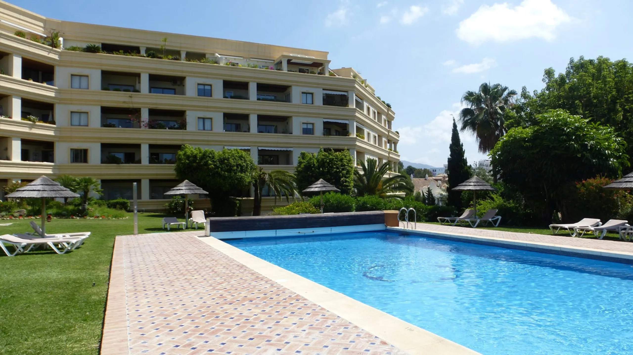 Apartment - Middle Floor Studio в продаже в Marbella, Málaga. Площадь дома 32 м²