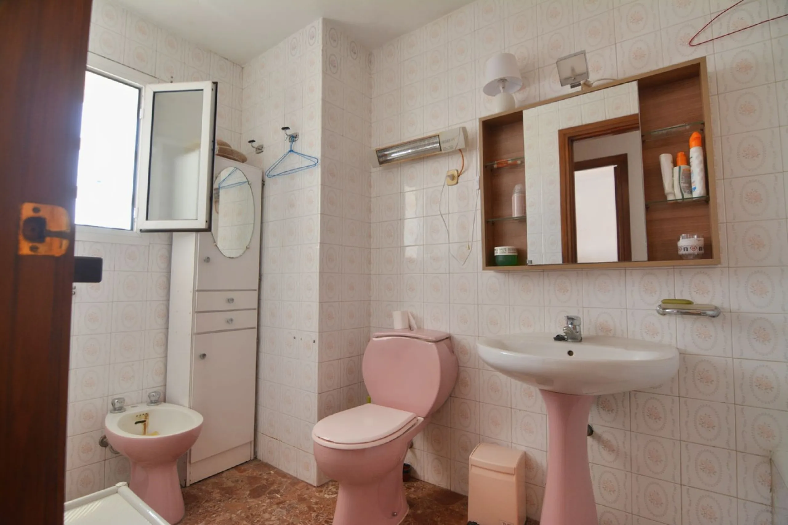 Exclusive Seafront Property in the Heart of Fuengirola!