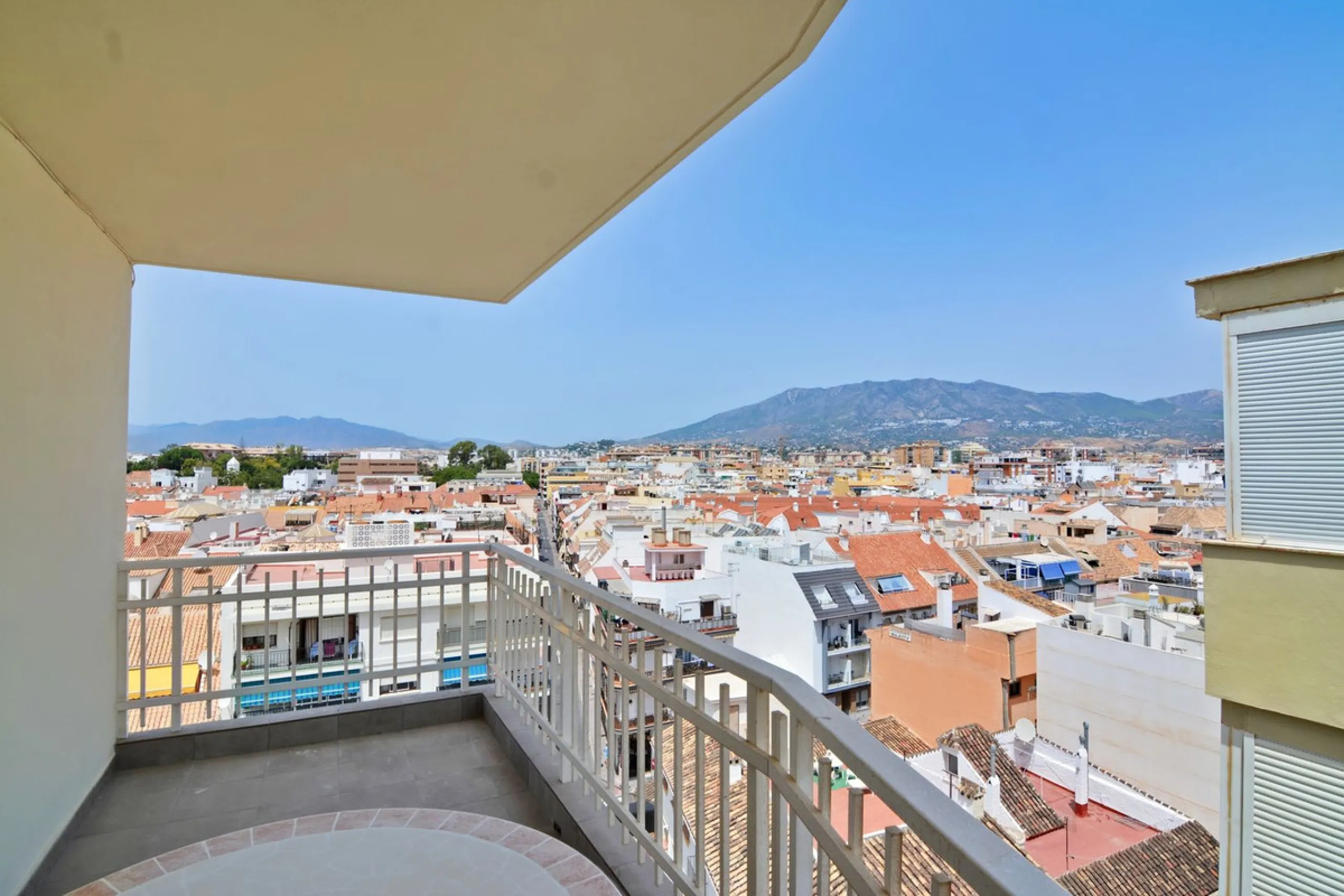 Exclusive Seafront Property in the Heart of Fuengirola!