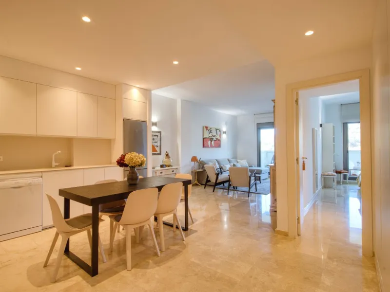 Apartment - Ground Floor Apartment в продаже в Manilva, Málaga. В доме 2 спален и 2 ванных комнат. Площадь дома 102 м²