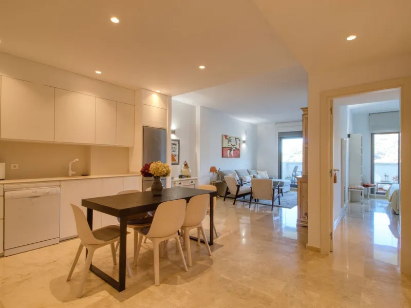 Apartment - Ground Floor Apartment в продаже в Manilva, Málaga. В доме 2 спален и 2 ванных комнат. Площадь дома 102 м²