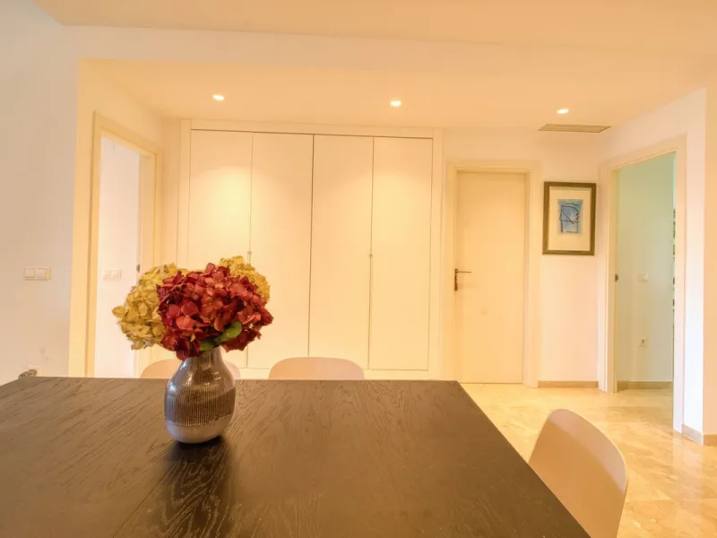 Apartment - Ground Floor Apartment в продаже в Manilva, Málaga. В доме 2 спален и 2 ванных комнат. Площадь дома 102 м²