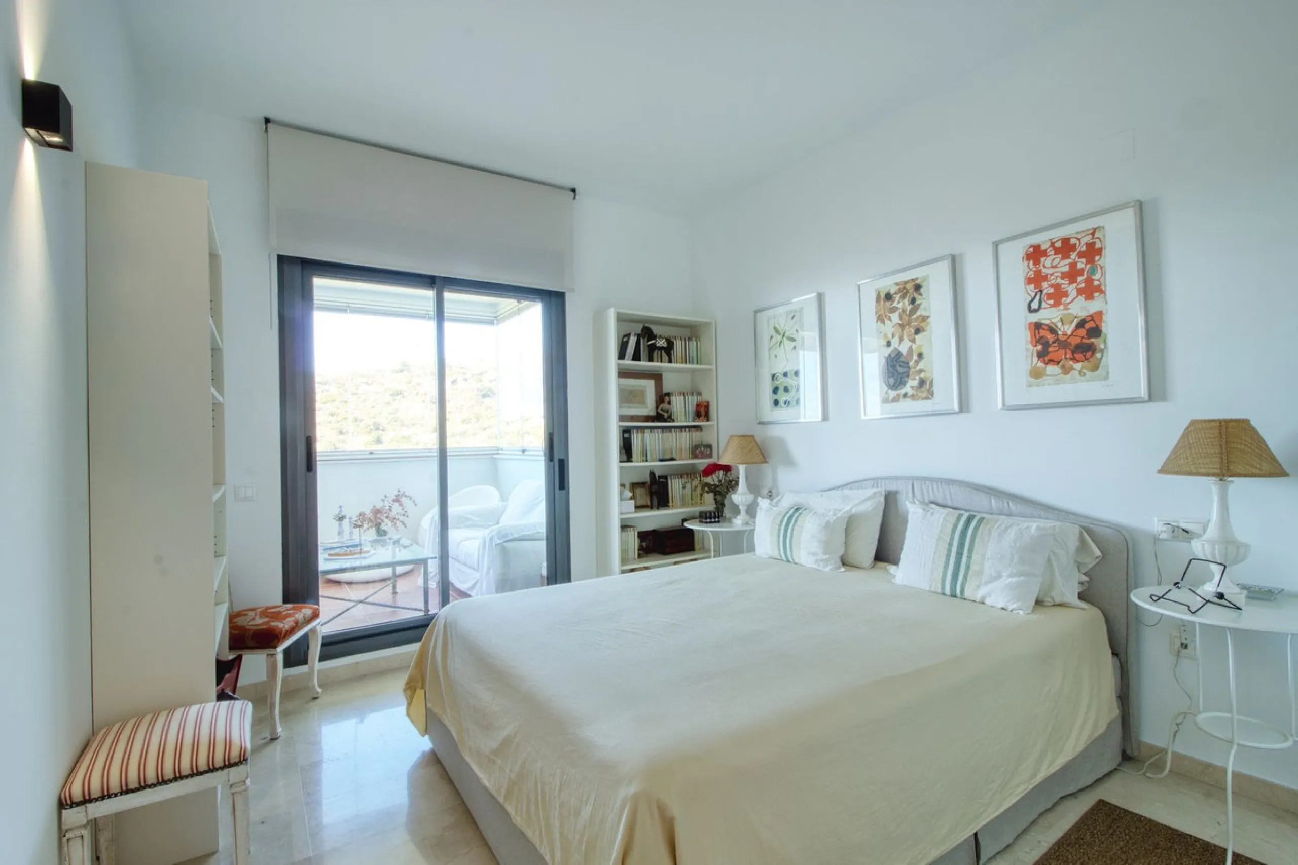 Apartment - Ground Floor Apartment в продаже в Manilva, Málaga. В доме 2 спален и 2 ванных комнат. Площадь дома 102 м²