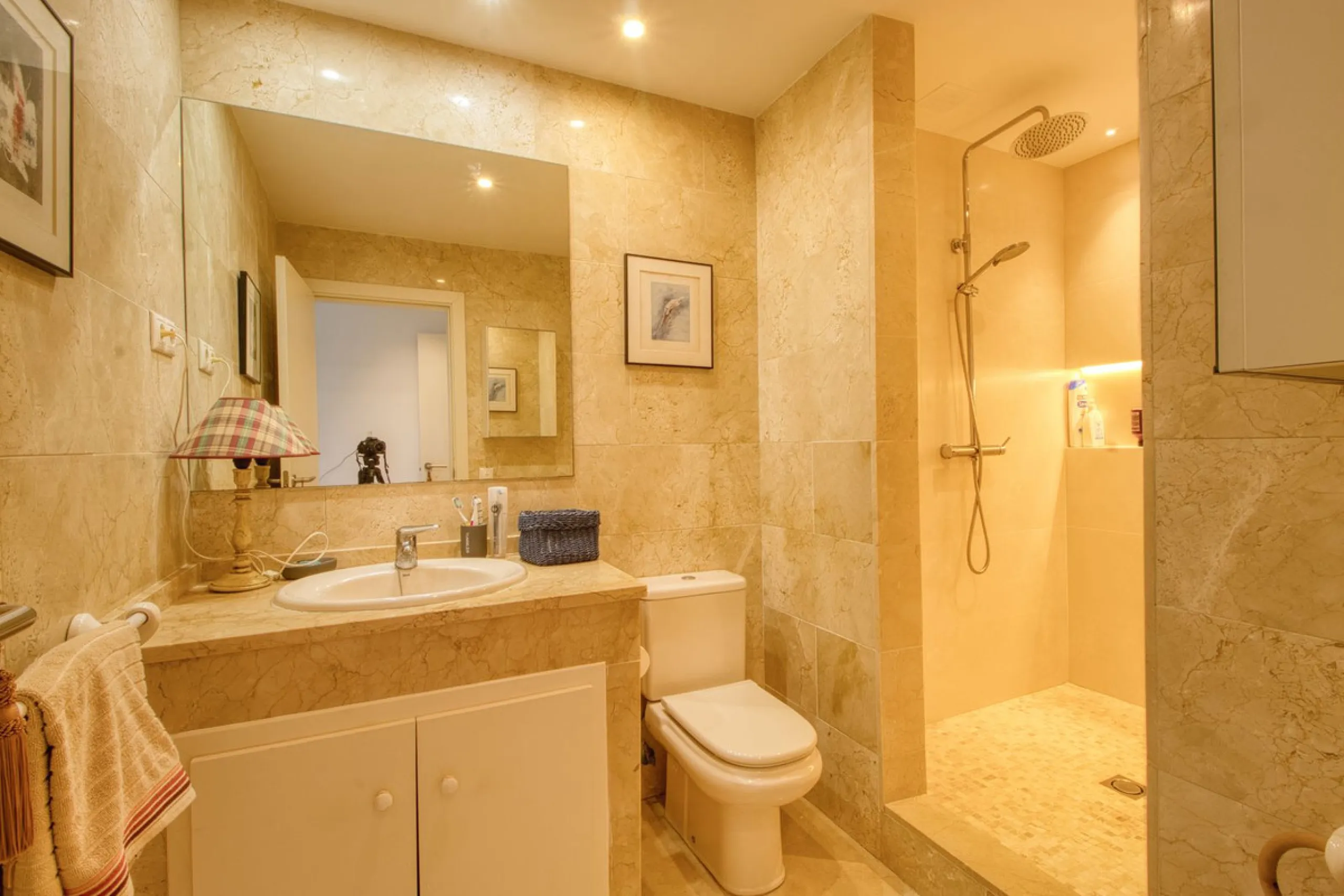 Apartment - Ground Floor Apartment в продаже в Manilva, Málaga. В доме 2 спален и 2 ванных комнат. Площадь дома 102 м²