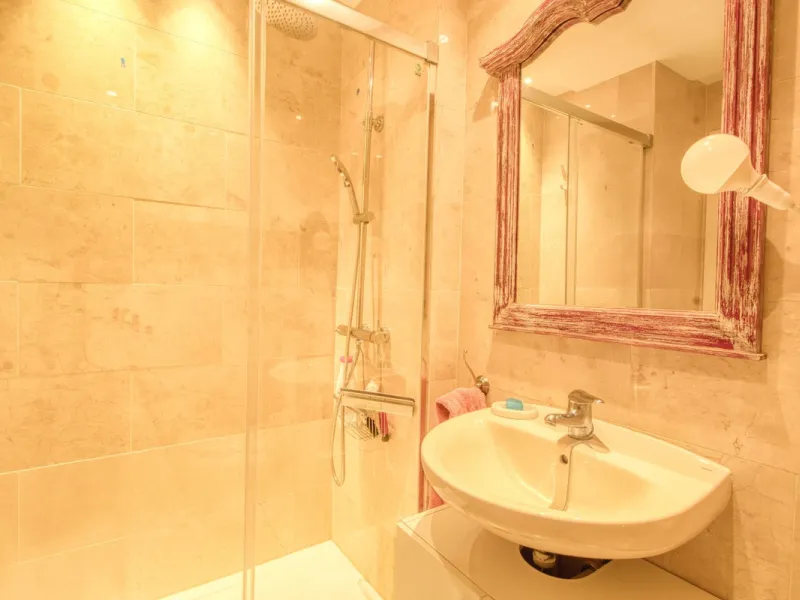 Apartment - Ground Floor Apartment в продаже в Manilva, Málaga. В доме 2 спален и 2 ванных комнат. Площадь дома 102 м²