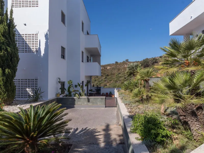 Apartment - Ground Floor Apartment в продаже в Manilva, Málaga. В доме 2 спален и 2 ванных комнат. Площадь дома 102 м²