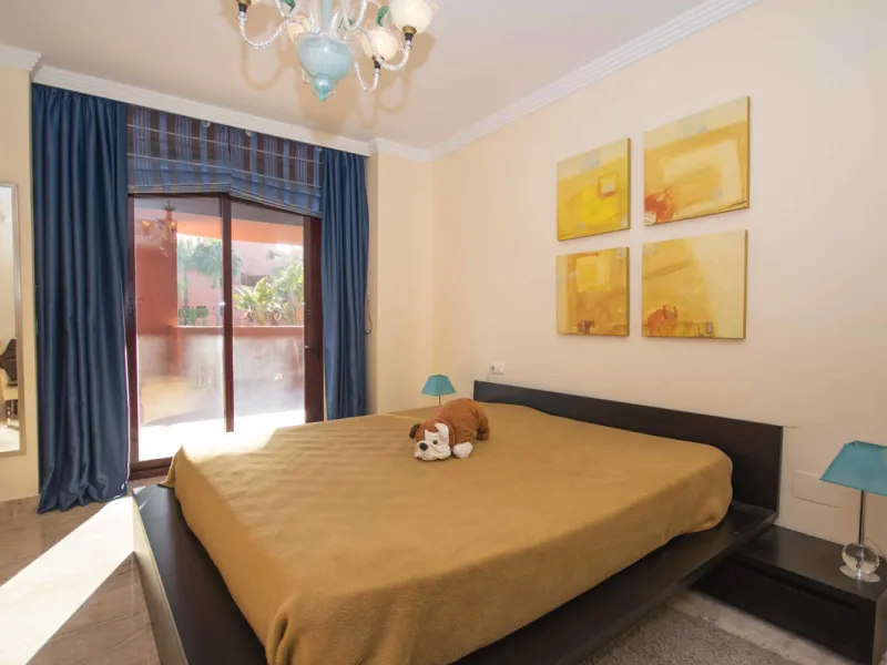 Fantastic 201m2 built,183 m2 usable ground floor south oriented apartment (elevated 2 meters above ground floor), fully furnished in a new beach side urbanization located in the heart of the "New Golden Mile", close to the 5 stars Hotels Ikos &  Las Dunas