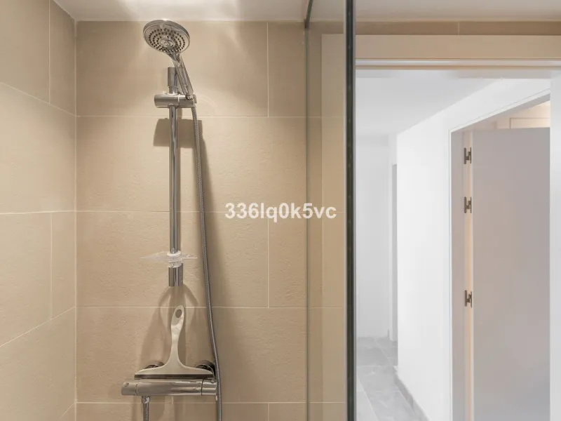 Apartment - Ground Floor Apartment в продаже в Benahavís, Málaga. В доме 3 спален и 2 ванных комнат. Площадь дома 110 м². Площадь участка 55 м²