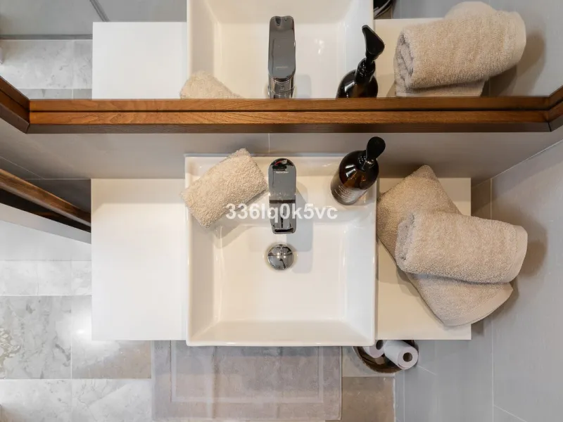 Apartment - Ground Floor Apartment в продаже в Benahavís, Málaga. В доме 3 спален и 2 ванных комнат. Площадь дома 110 м². Площадь участка 55 м²