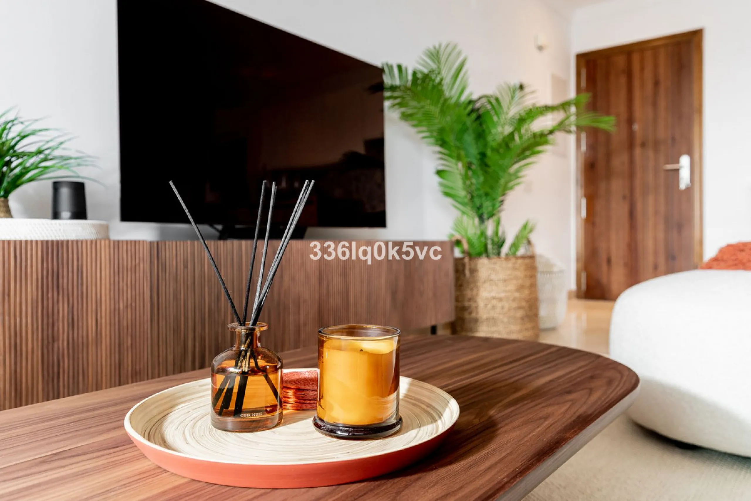 Apartment - Ground Floor Apartment в продаже в Benahavís, Málaga. В доме 3 спален и 2 ванных комнат. Площадь дома 110 м². Площадь участка 55 м²