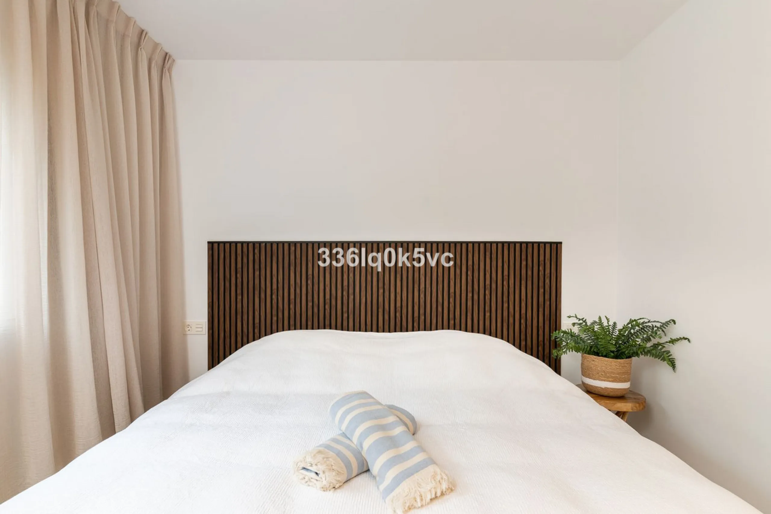 Apartment - Ground Floor Apartment в продаже в Benahavís, Málaga. В доме 3 спален и 2 ванных комнат. Площадь дома 110 м². Площадь участка 55 м²