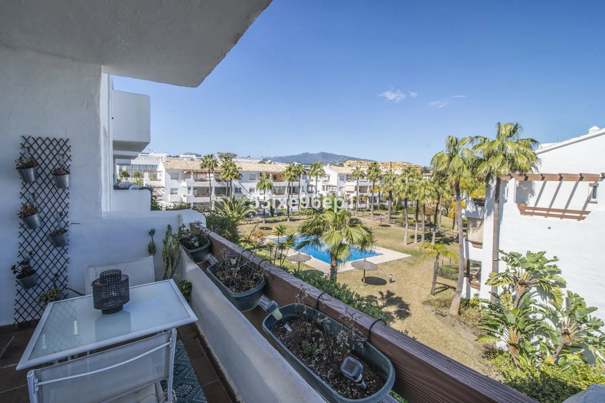 Mittlere Etage Wohnung, Selwo, Costa del Sol
