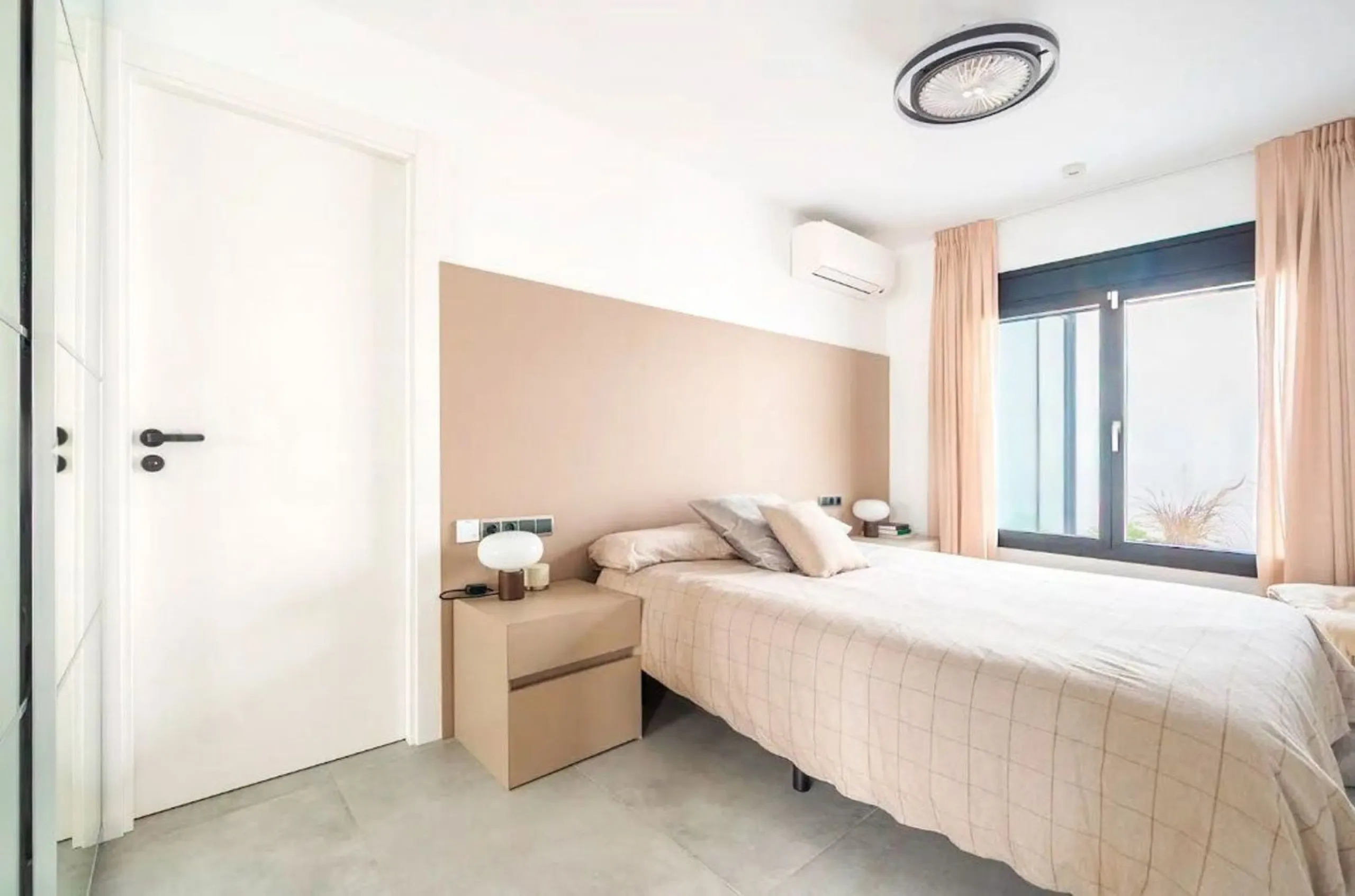 Renovated townhouse in Vallpineda, Sant Pere de Ribes