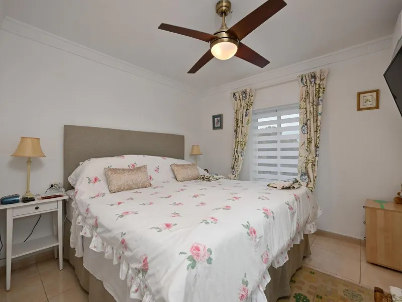 House - Detached Villa в продаже в Alhaurín el Grande, Málaga. В доме 4 спален и 4 ванных комнат. Площадь дома 235 м². Площадь участка 861 м²