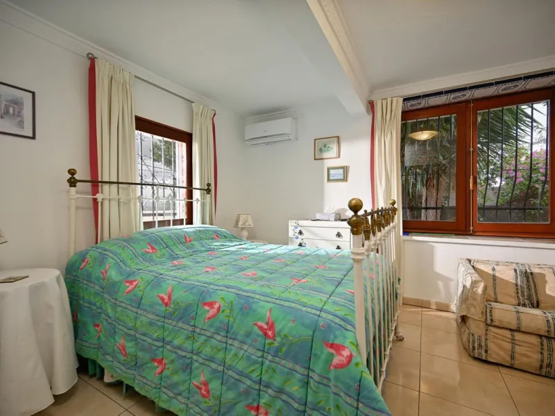 House - Detached Villa в продаже в Alhaurín el Grande, Málaga. В доме 4 спален и 4 ванных комнат. Площадь дома 235 м². Площадь участка 861 м²