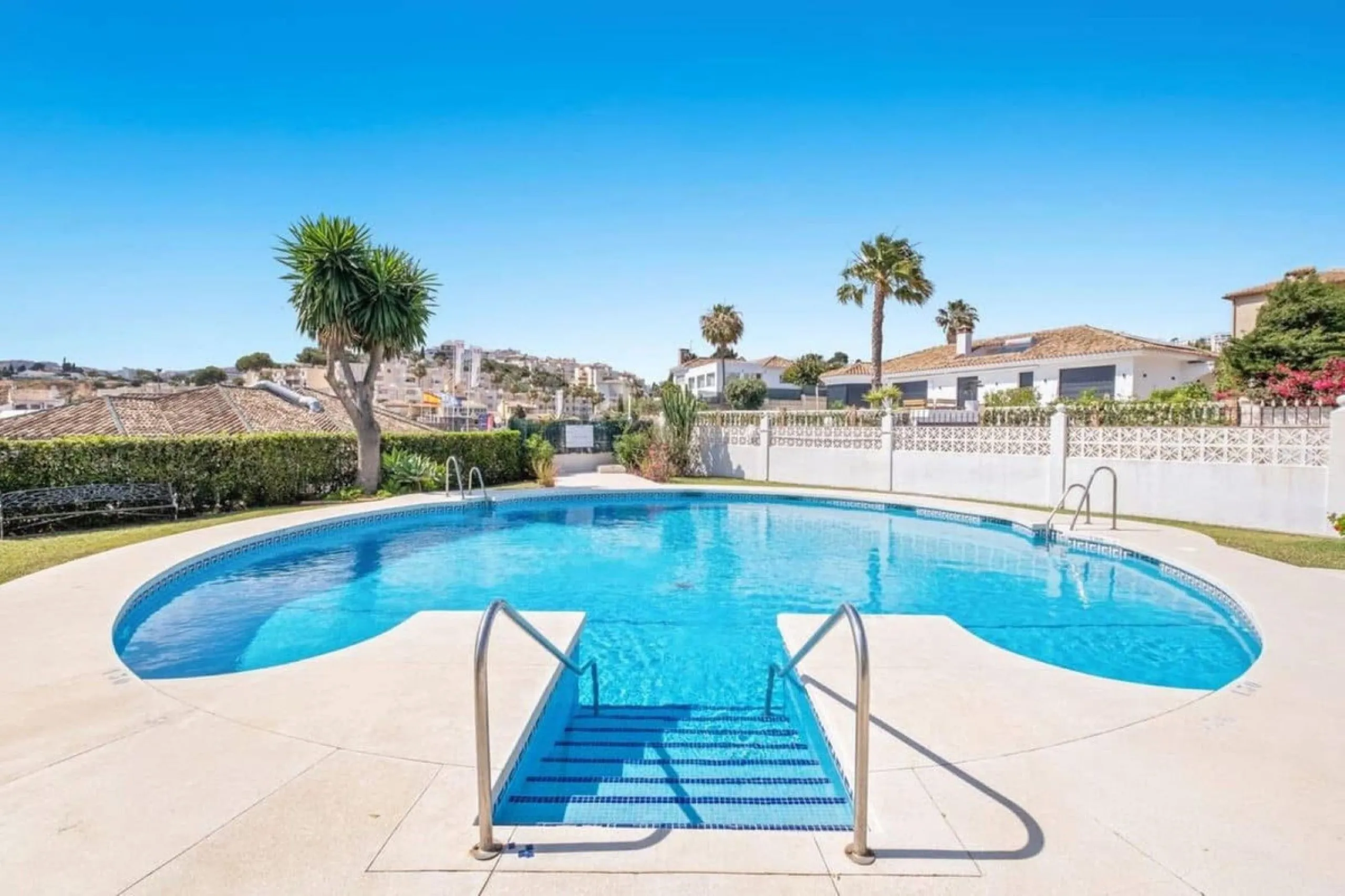 Apartment - Ground Floor Apartment в продаже в Mijas, Málaga. В доме 2 спален и 1 ванных комнат. Площадь дома 66 м²