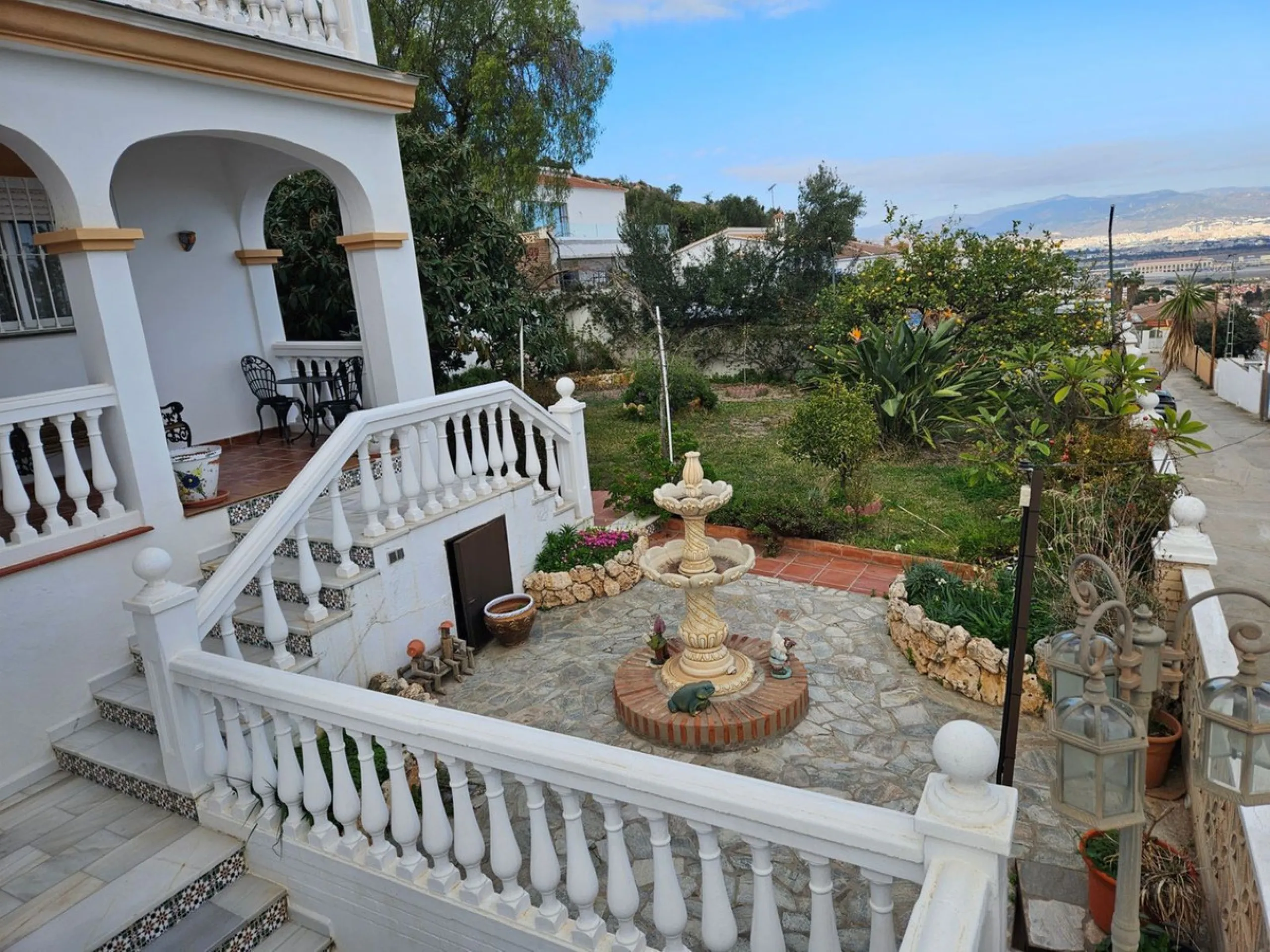LOCATION – CHURRIANA, MÁLAGA.