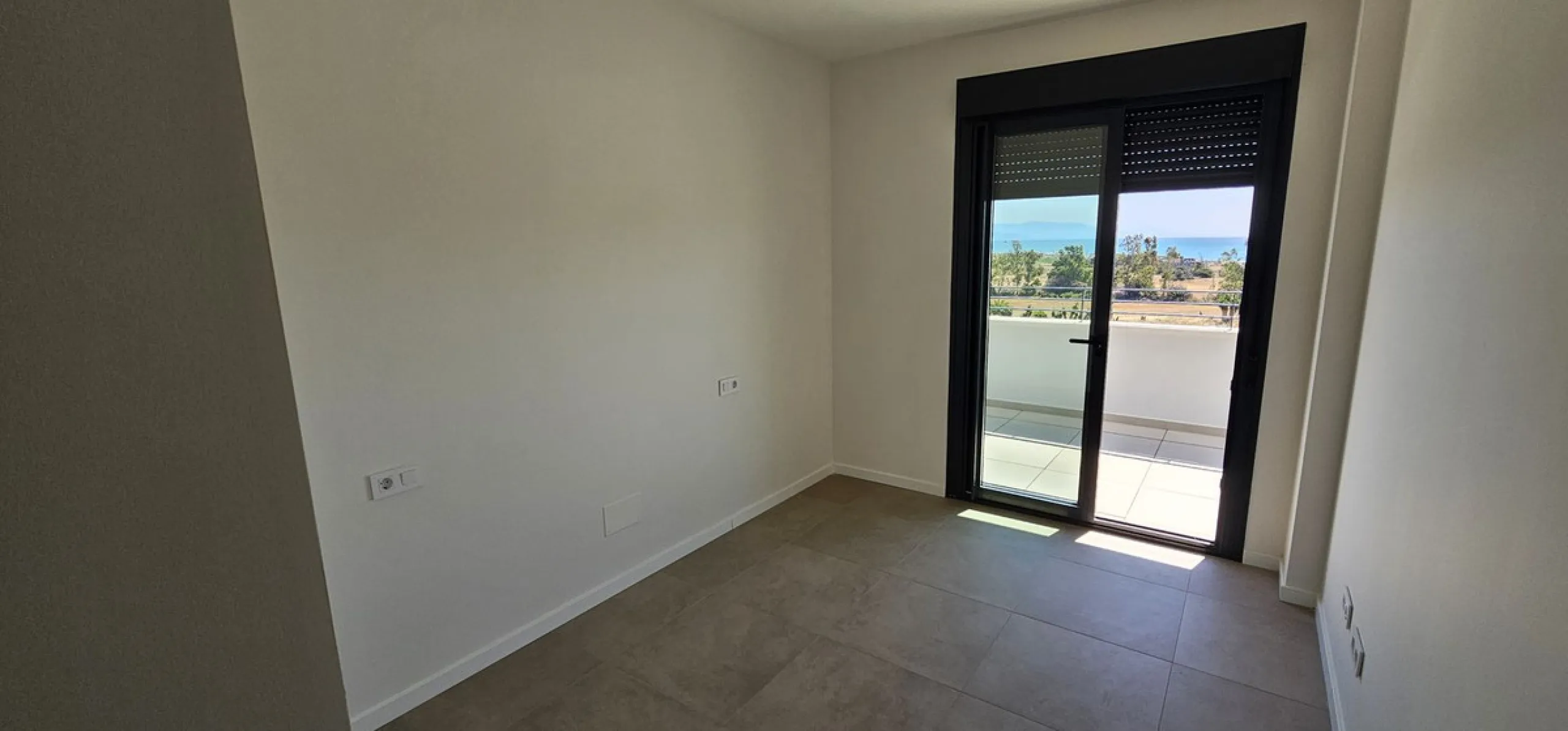 Apartment - Penthouse в продаже в Torremolinos, Málaga. В доме 4 спален и 3 ванных комнат. Площадь дома 183 м²