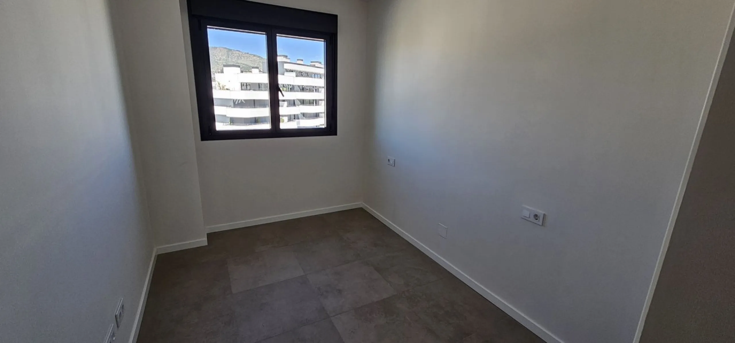 Apartment - Penthouse в продаже в Torremolinos, Málaga. В доме 4 спален и 3 ванных комнат. Площадь дома 183 м²