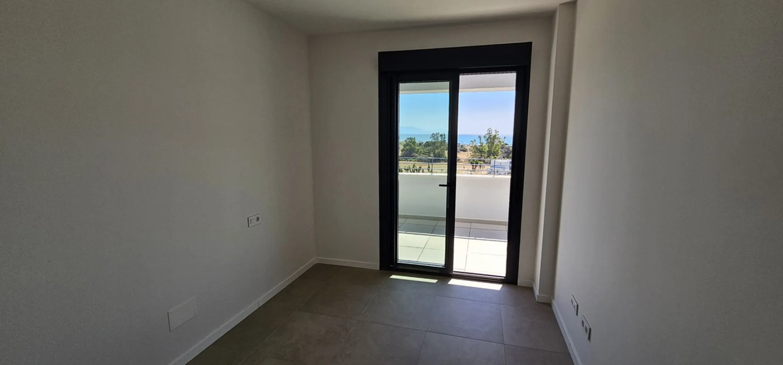 Apartment - Penthouse в продаже в Torremolinos, Málaga. В доме 4 спален и 3 ванных комнат. Площадь дома 183 м²