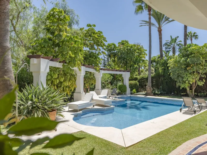 Detached Villa, Nueva Andalucía, Costa del Sol.