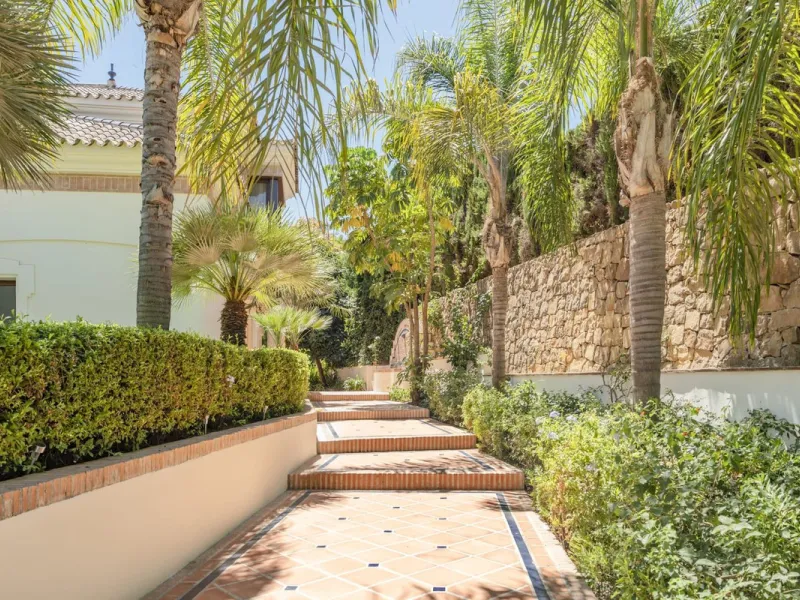 Detached Villa, Nueva Andalucía, Costa del Sol.