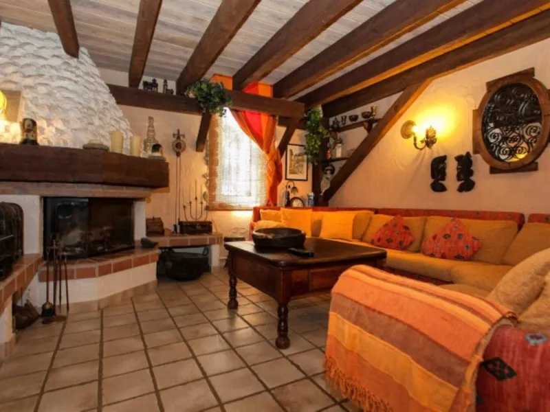 House - Detached Villa в продаже в Mijas, Málaga. В доме 6 спален и 7 ванных комнат. Площадь дома 1904 м². Площадь участка 36498 м²