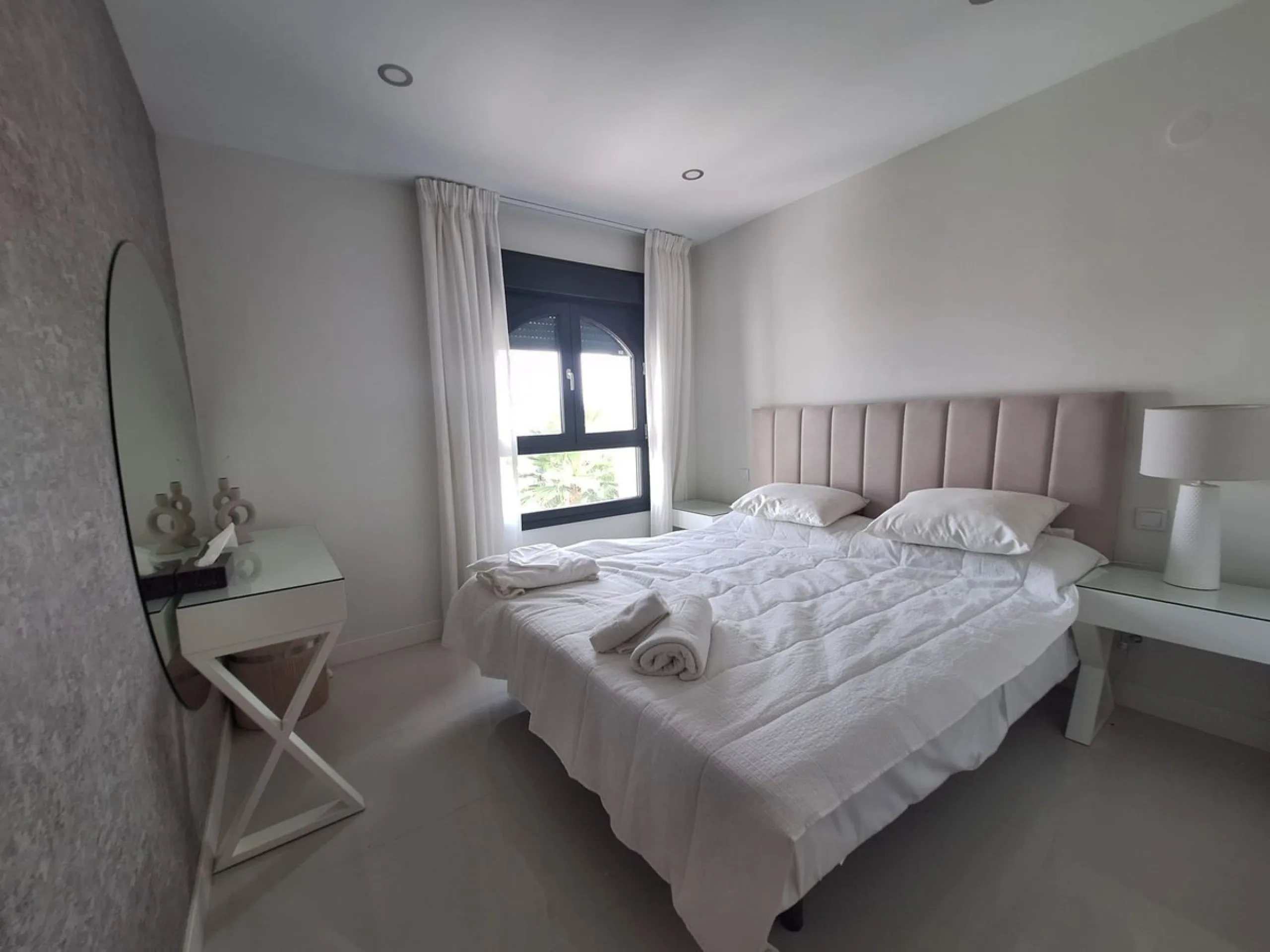 Modern Apartment with Sea Views and Private Terrace – La Paloma Manilva, Costa del Sol
